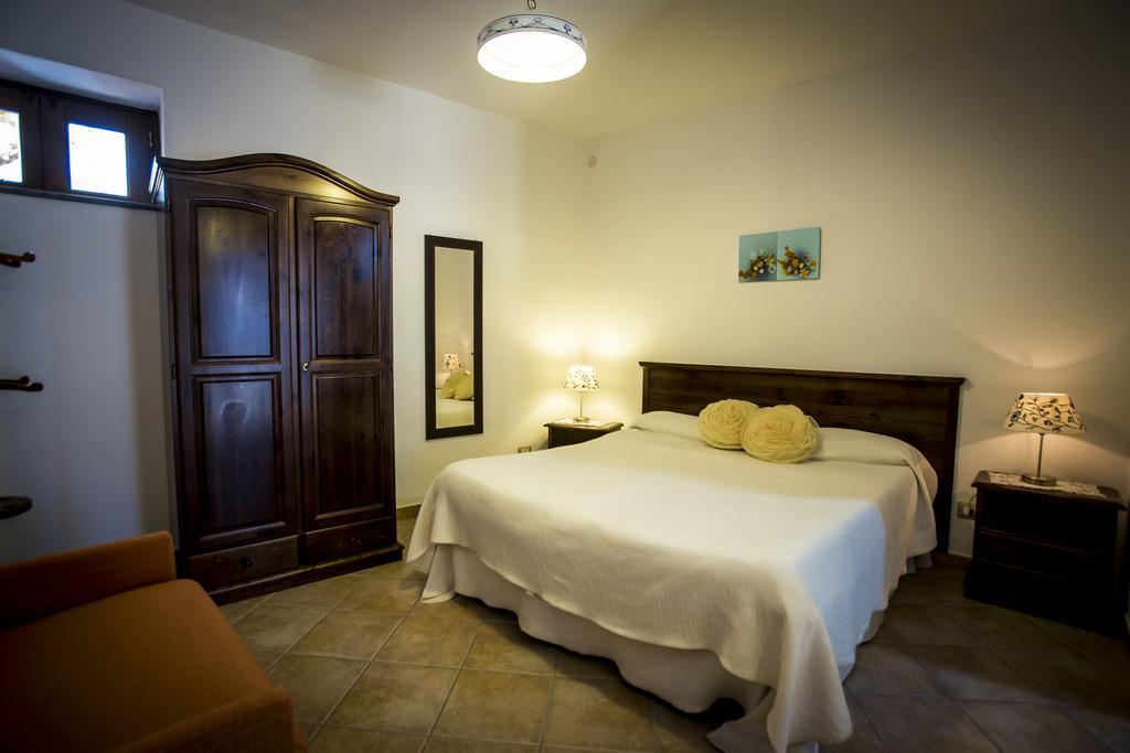 Resort Al Belvedere Salina Leni Ngoại thất bức ảnh